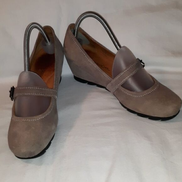 Gentle Souls Barn Knee Wedge Mary Jane Shoes 9M‎ - Picture 1 of 7